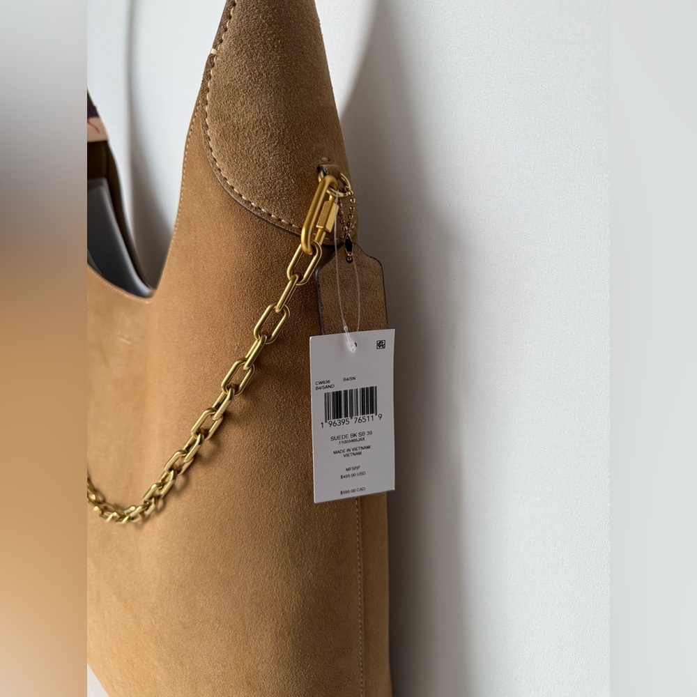 Coach Brooklyn Shoulder Bag 39 large suede Sand/Gold  a free scarf &chain NWT - Picture 10 of 16